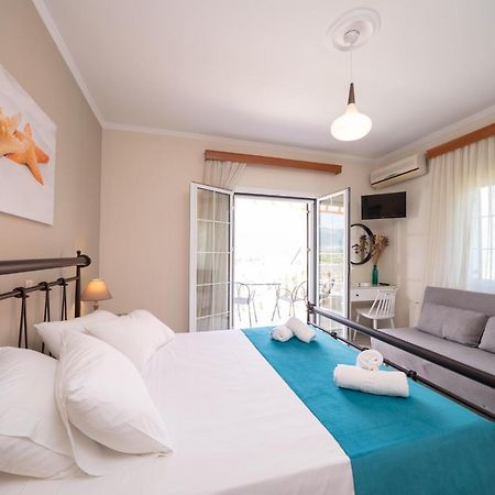 Pavlatos Apartments & Studios Самі Екстер'єр фото